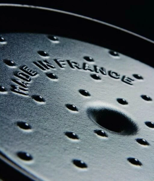 Staub Cocotte Rund Aus Gusseisen In Zimt 10, 8 Cm/ 5 Cm/ 0,25 Liter – Bild 4