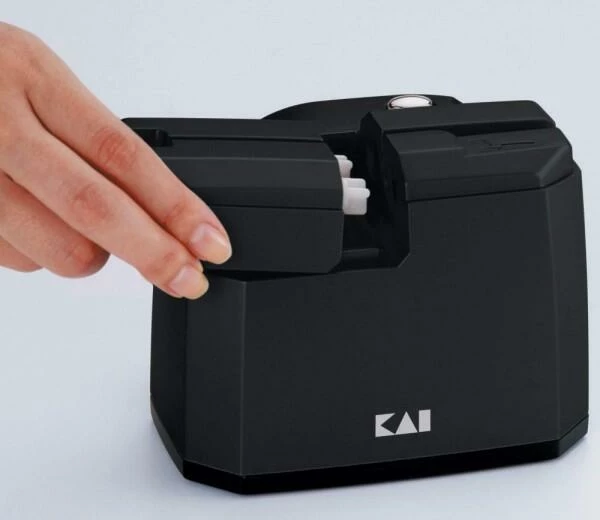 KAI Messer KAI Shun Elektrischer Messerschärfer – Bild 3
